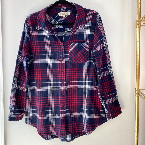 Pink Rose Tops - Navy and Red Flannel in Size Extra Large